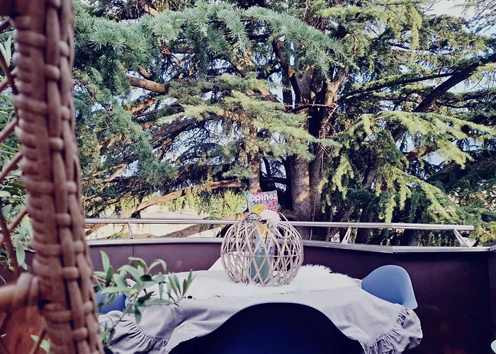 Appartamento Mansarde Zeder In Privatvilla Im Zentrum Merans *